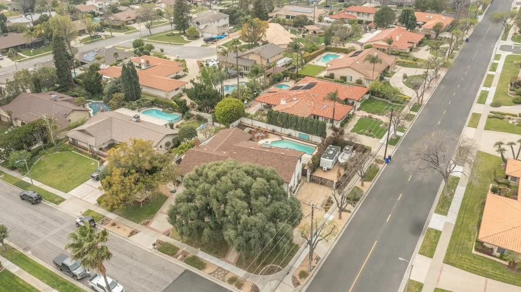 1695 N Palm, Upland, California 91784 home-pic-48