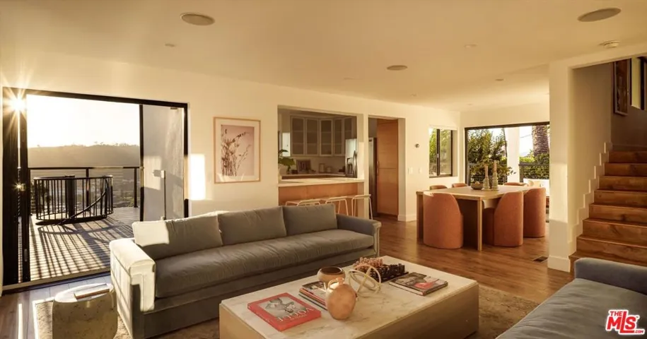 474 Vista Gloriosa Drive, Los Angeles, California 90065