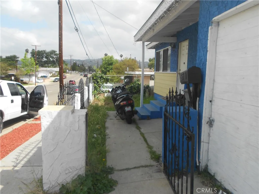 850 S Euclid Street, La Habra, California 90631 home-pic-1