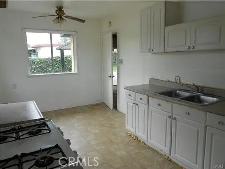 850 S Euclid Street, La Habra, California 90631 home-pic-6