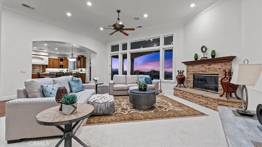 752 Valparaiso Drive, Claremont, California 91711
