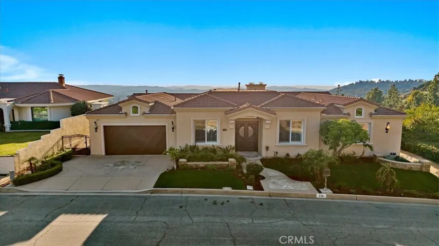 752 Valparaiso Drive, Claremont, California 91711