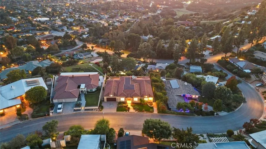 752 Valparaiso Drive, Claremont, California 91711