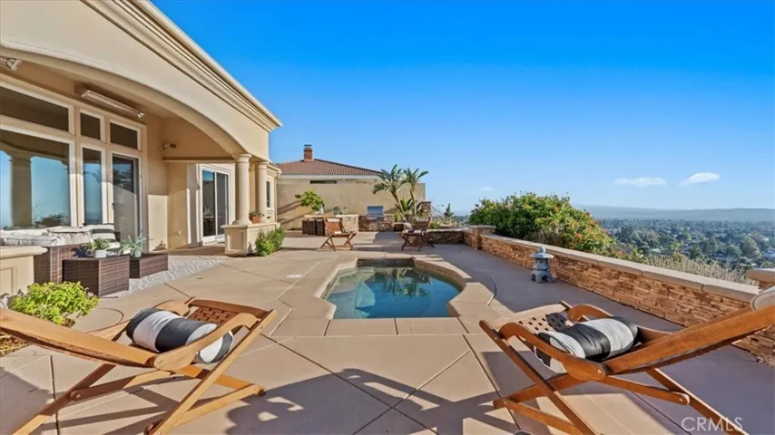 752 Valparaiso Drive, Claremont, California 91711