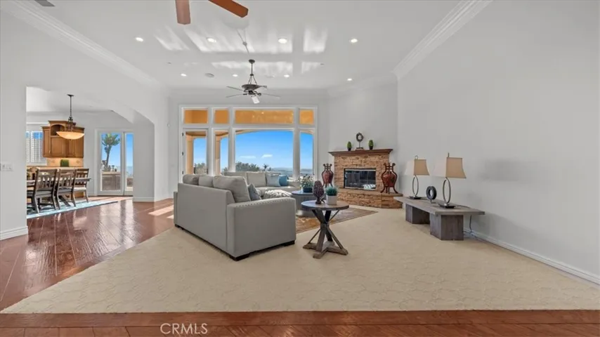 752 Valparaiso Drive, Claremont, California 91711