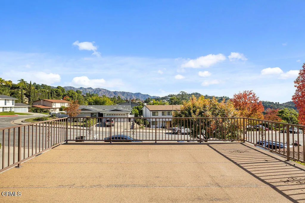 3222 Emerald Isle Drive, Glendale, California 91206 home-pic-26