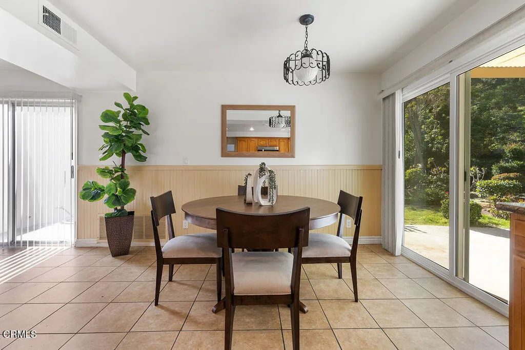 3222 Emerald Isle Drive, Glendale, California 91206 home-pic-14