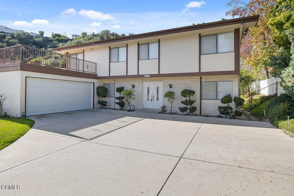 3222 Emerald Isle Drive, Glendale, California 91206 home-pic-3