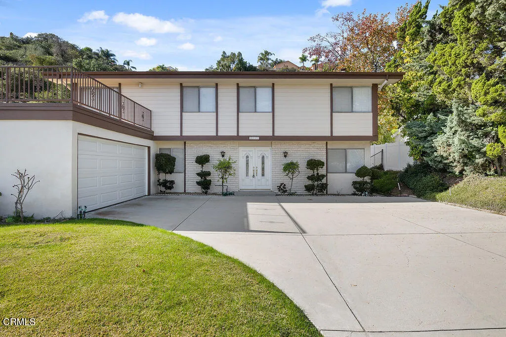 3222 Emerald Isle Drive, Glendale, California 91206 home-pic-1