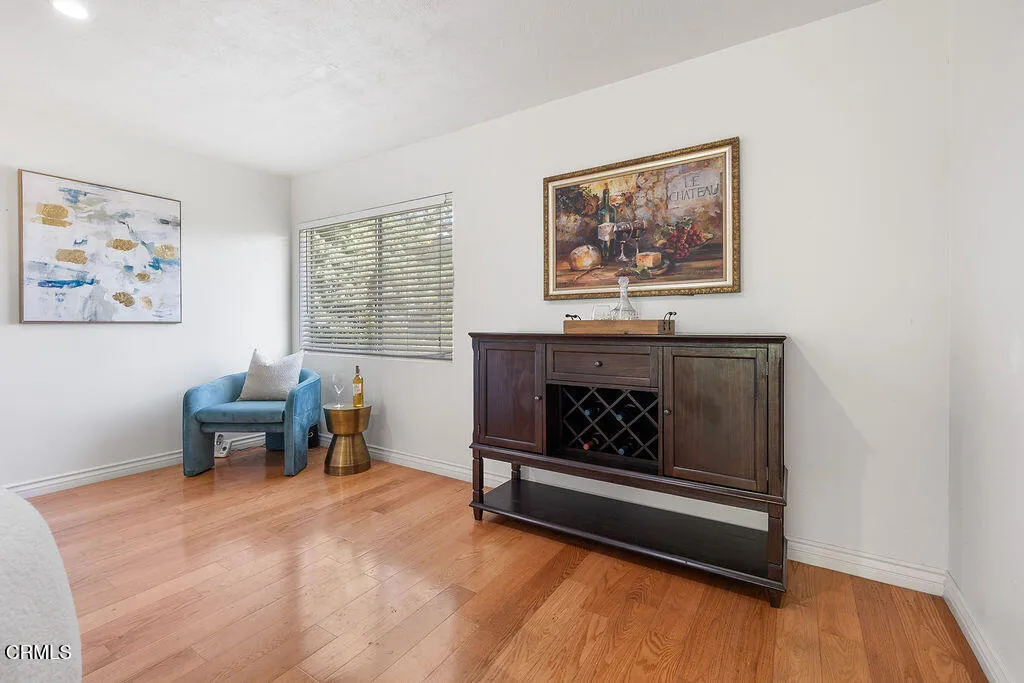 3222 Emerald Isle Drive, Glendale, California 91206 home-pic-8