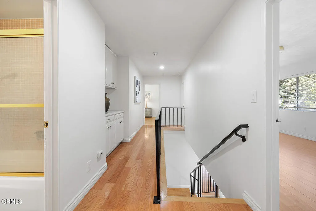 3222 Emerald Isle Drive, Glendale, California 91206 home-pic-22
