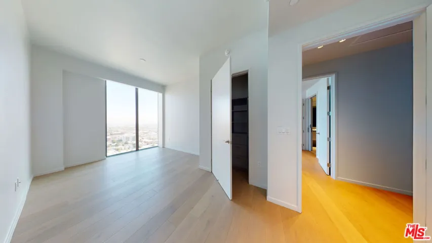 Virtually staged model home ph