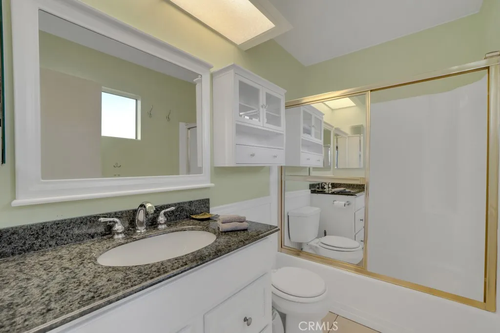 19431 Sherman 10, Reseda, California 91335 home-pic-28