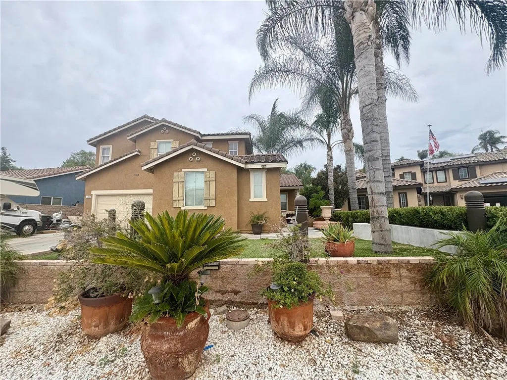 131 Quartz Ln, Perris, California 92570 home-pic-2