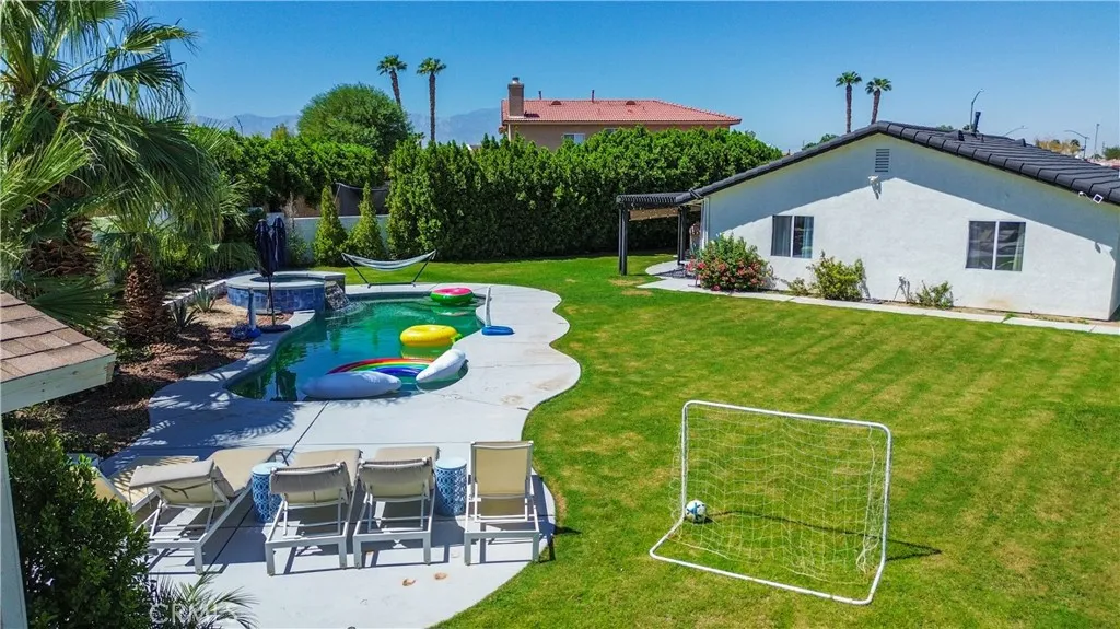 43700 Brahea Court, Indio, California 92201 home-pic-15