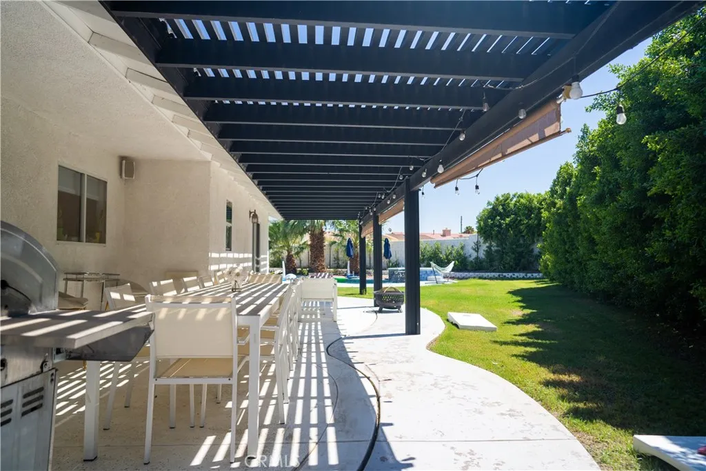43700 Brahea Court, Indio, California 92201 home-pic-12