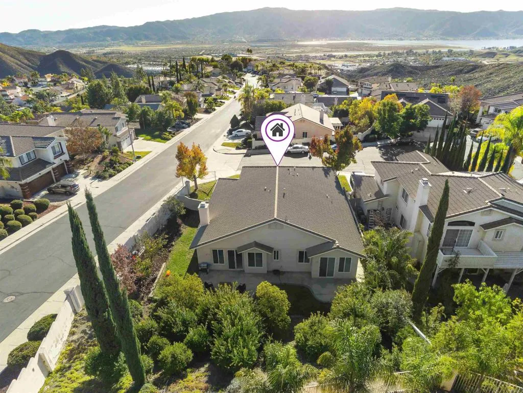 1 Corte Rossa, Lake Elsinore, California 92532 home-pic-41