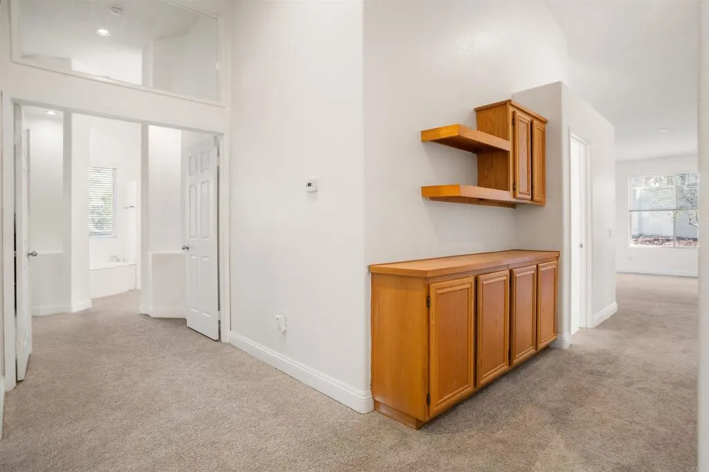 1 Corte Rossa, Lake Elsinore, California 92532 home-pic-21