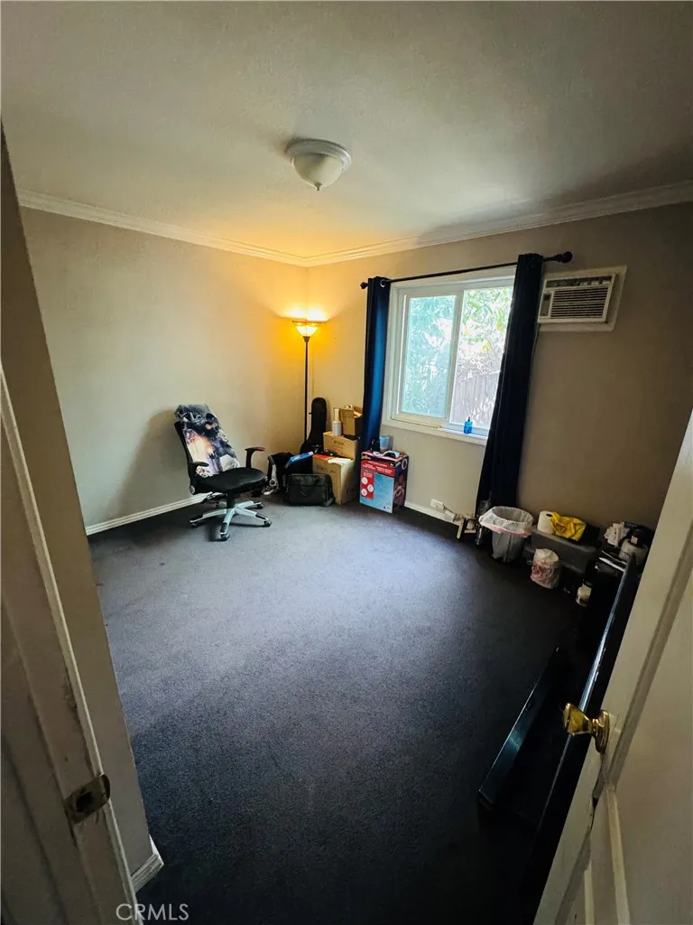 7411 Elsie, Los Angeles, California 90001 home-pic-16