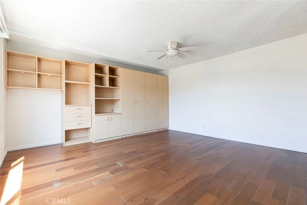 1422 Rock Glen 210, Glendale, California 91205 home-pic-6