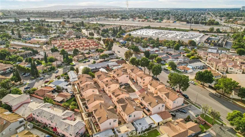 15928 Hunsaker 7, Paramount, California 90723