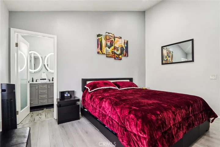 15928 Hunsaker 7, Paramount, California 90723