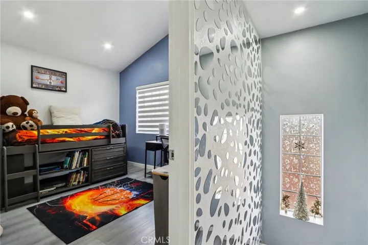 15928 Hunsaker 7, Paramount, California 90723