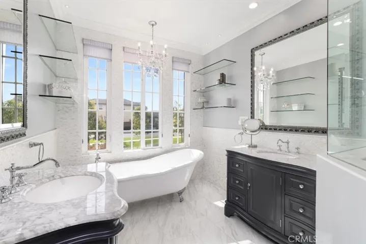 5342 Kenilworth, Huntington Beach, California 92649