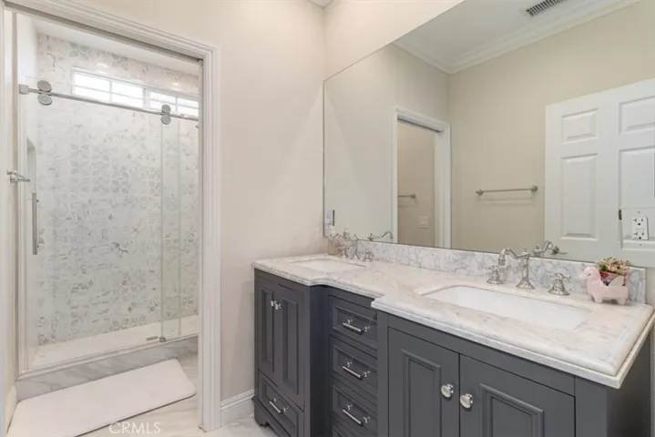 5342 Kenilworth, Huntington Beach, California 92649