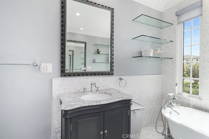 5342 Kenilworth, Huntington Beach, California 92649