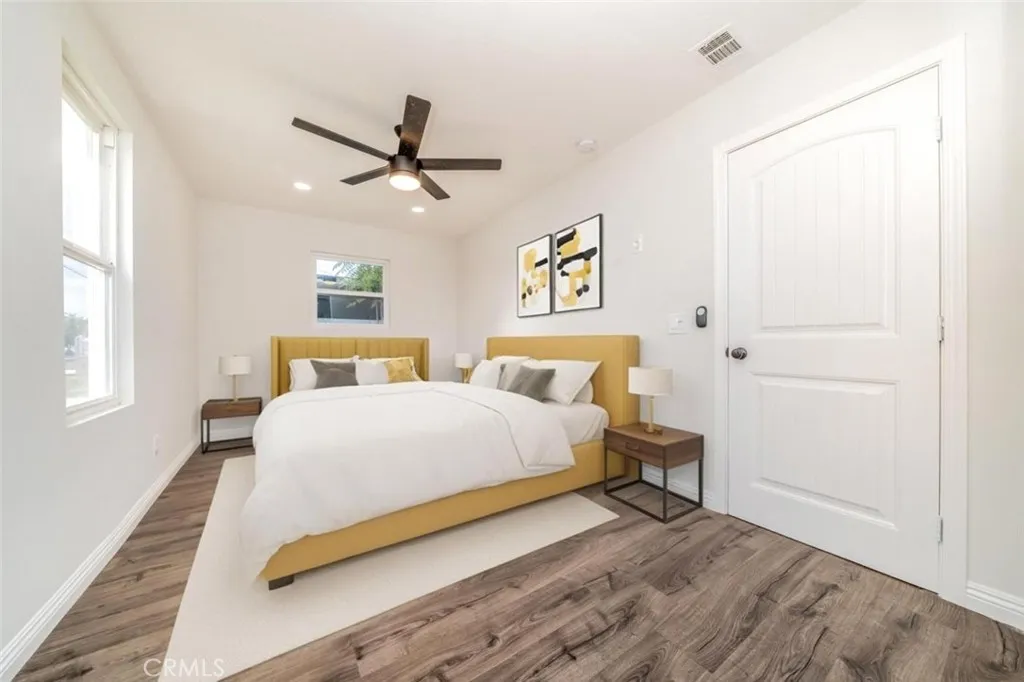 1108 E Mayberry, Hemet, California 92543 home-pic-3