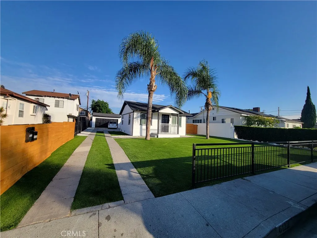 6122 Wilcox, Maywood, California 90270 home-pic-1