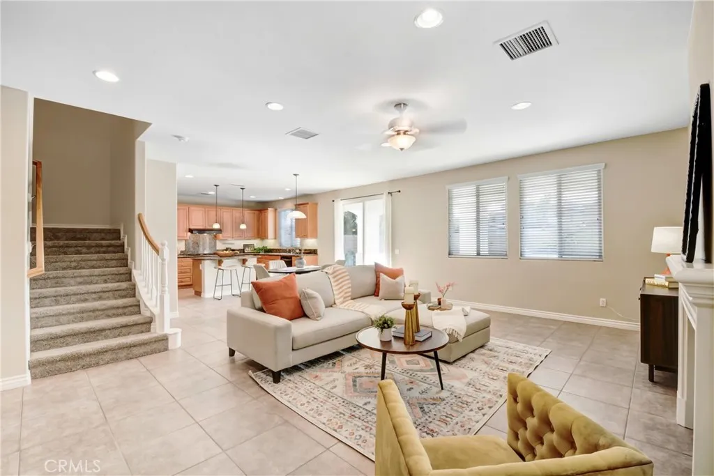 149 Paseo Vista, Palm Desert, California 92260 home-pic-3