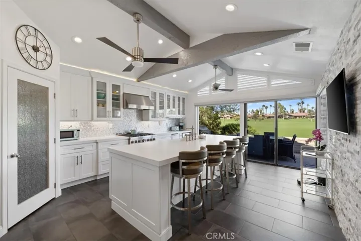 126 Old Ranch Road, Palm Desert, California 92211