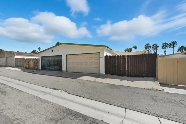 2825 College Boulevard, Oceanside, California 92056