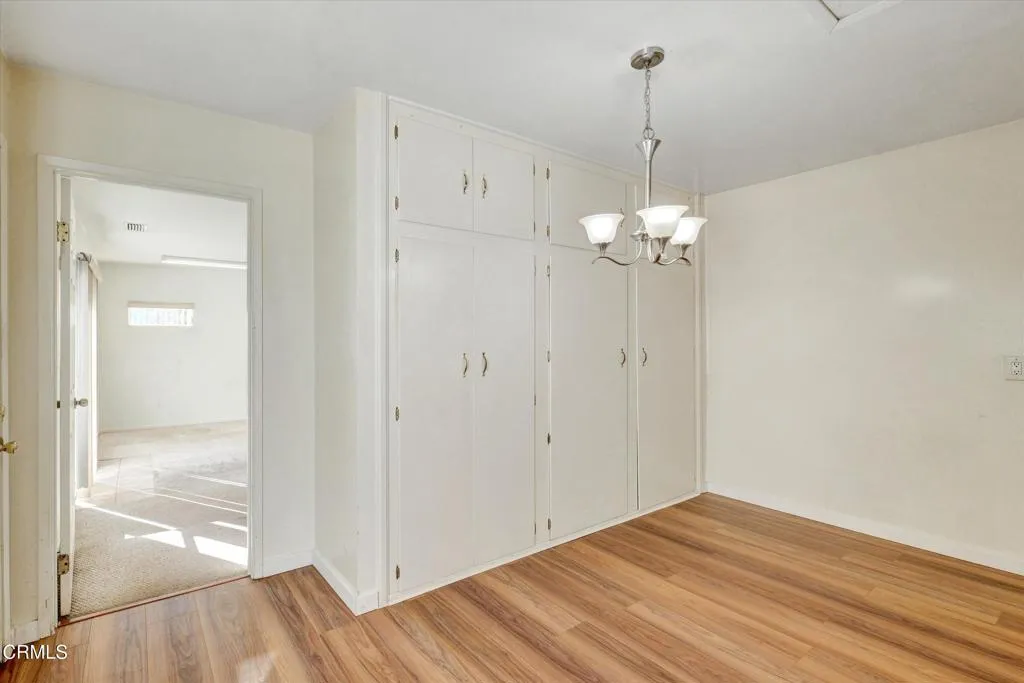 3942 Los Olivos Lane, Glendale, California 91214 home-pic-13