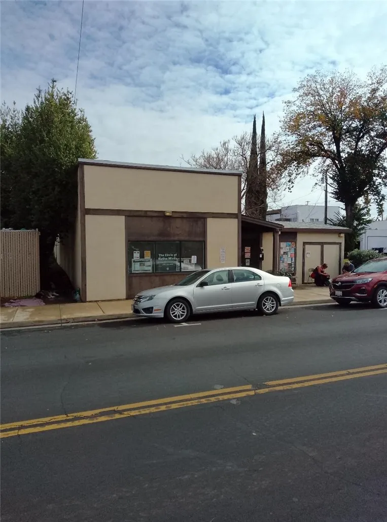 gallery-image 2