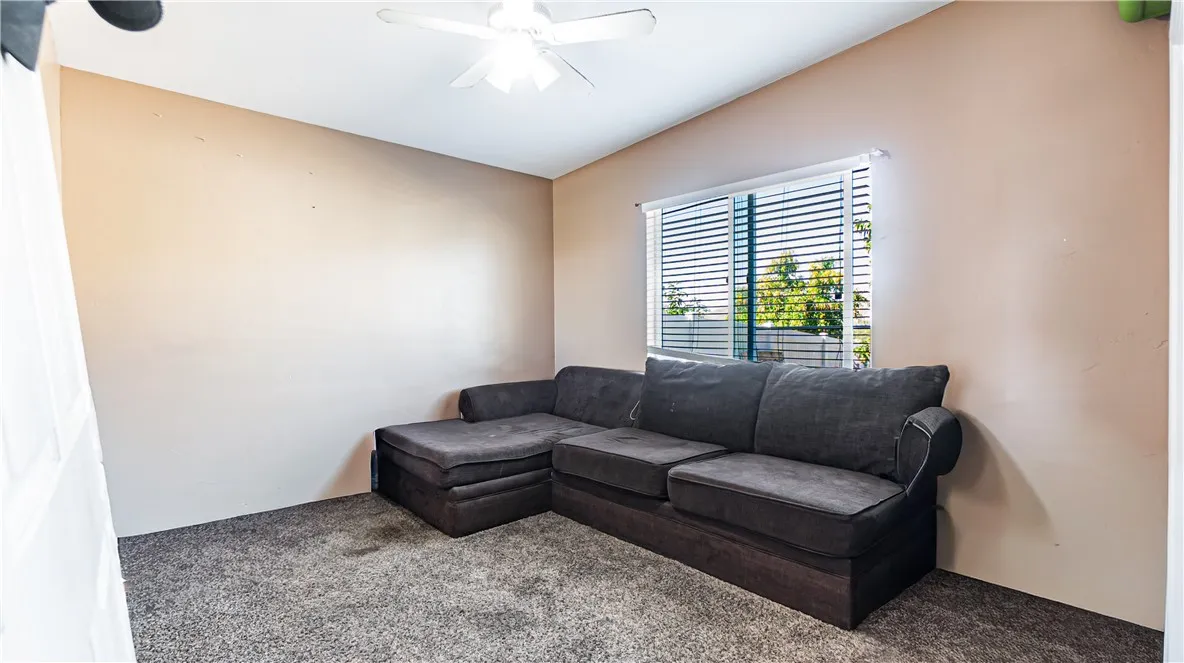 33656 Washington, Yucaipa, California 92399 home-pic-16