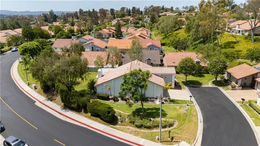 23721 Villena, Mission Viejo, California 92692