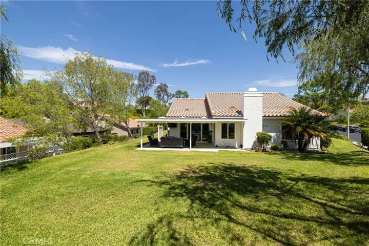 23721 Villena, Mission Viejo, California 92692