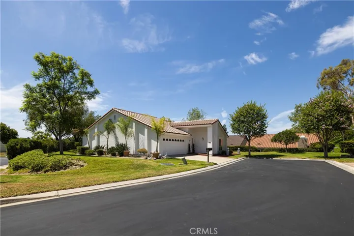 23721 Villena, Mission Viejo, California 92692