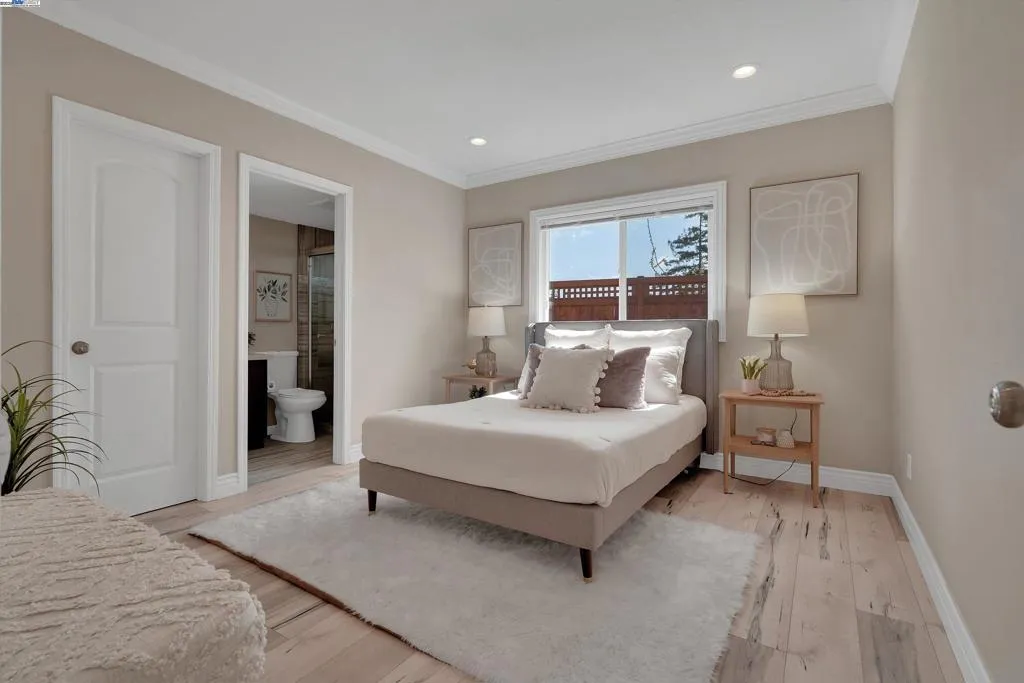 4433 Fair Ave, Oakland, California 94619 home-pic-17