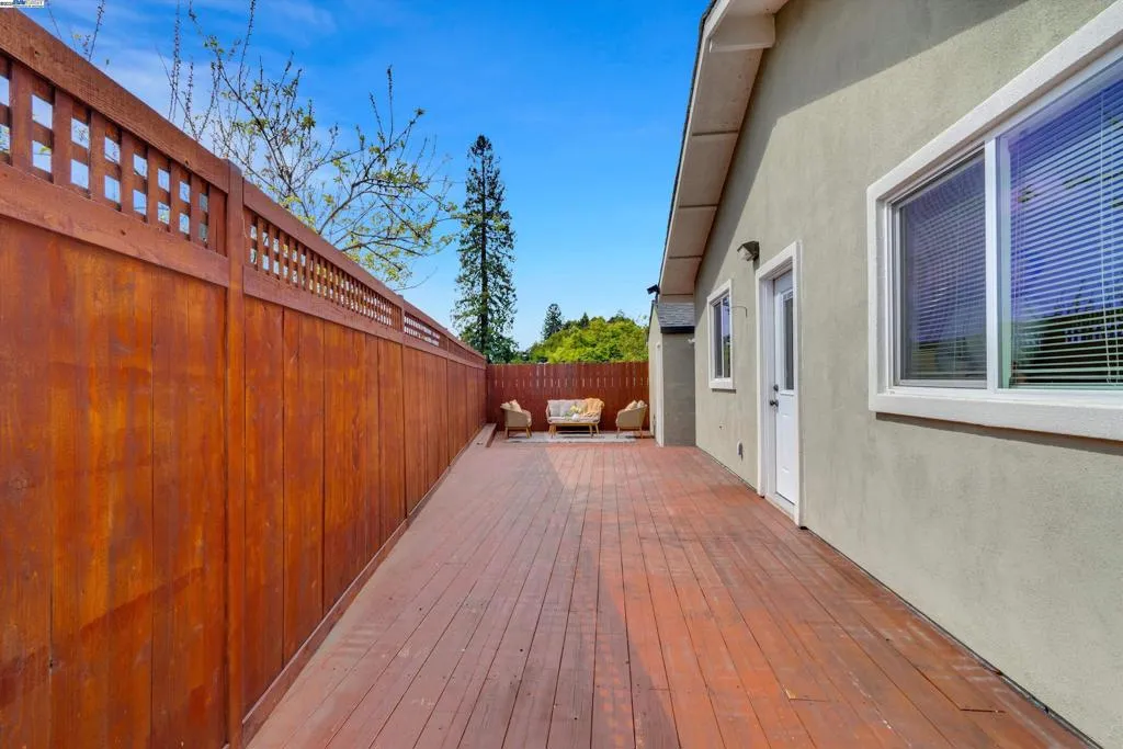 4433 Fair Ave, Oakland, California 94619 home-pic-25