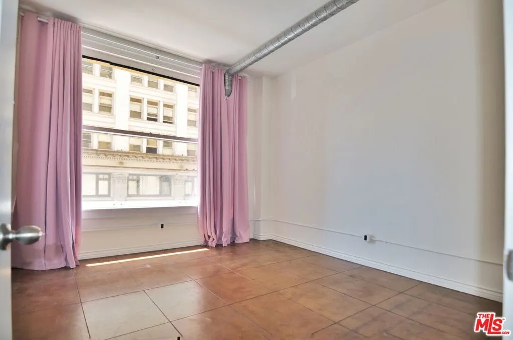 215 W 7th Street 307, Los Angeles, California 90014 home-pic-7