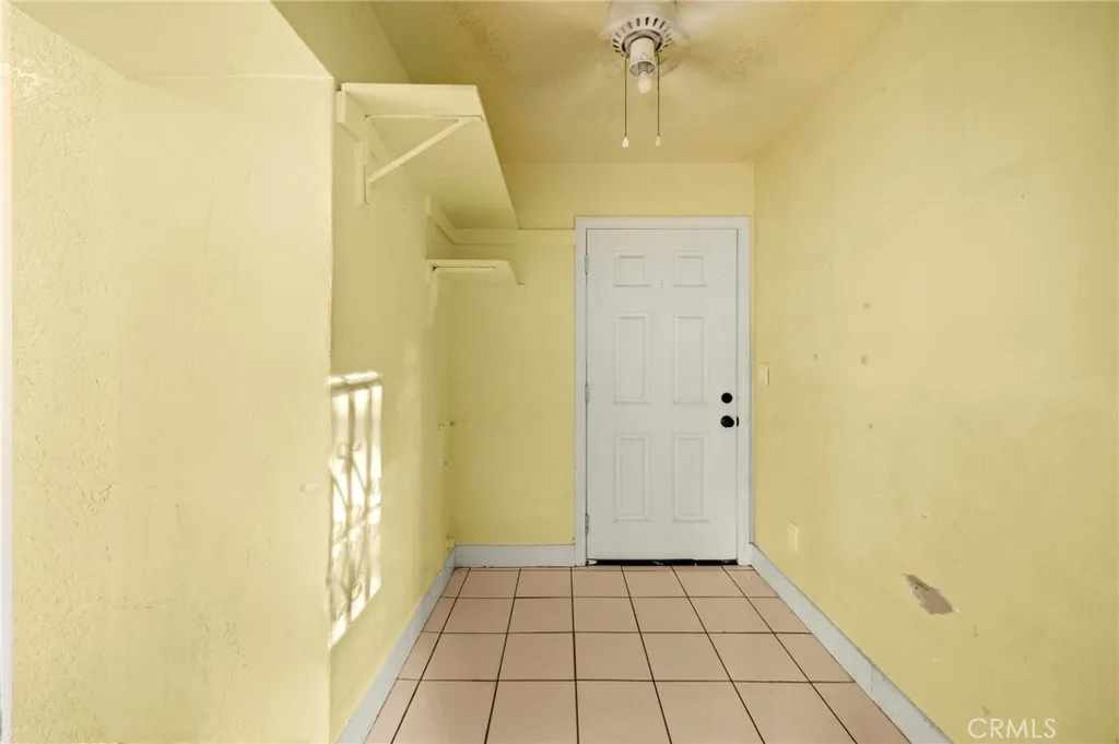 818 W 65th, Los Angeles, California 90044 home-pic-25