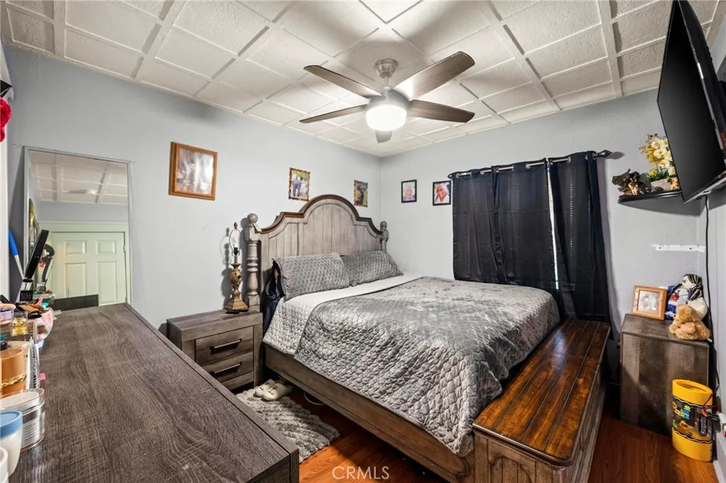 818 W 65th, Los Angeles, California 90044 home-pic-12