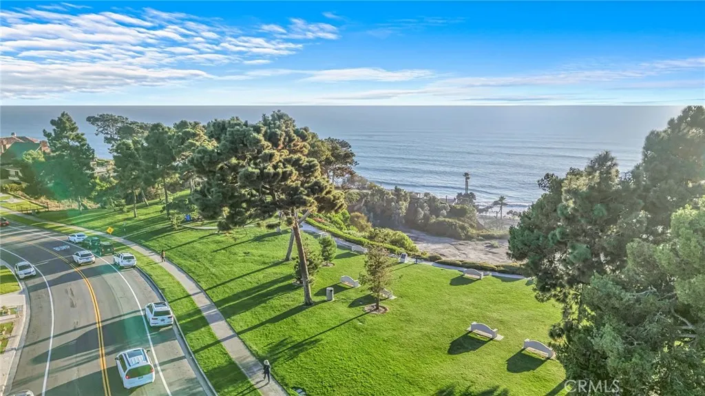 26562 Via Sacramento, Dana Point, California 92624 home-pic-32