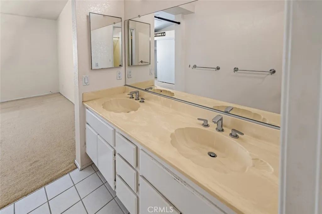 248 Sundance Court, Azusa, California 91702 home-pic-20