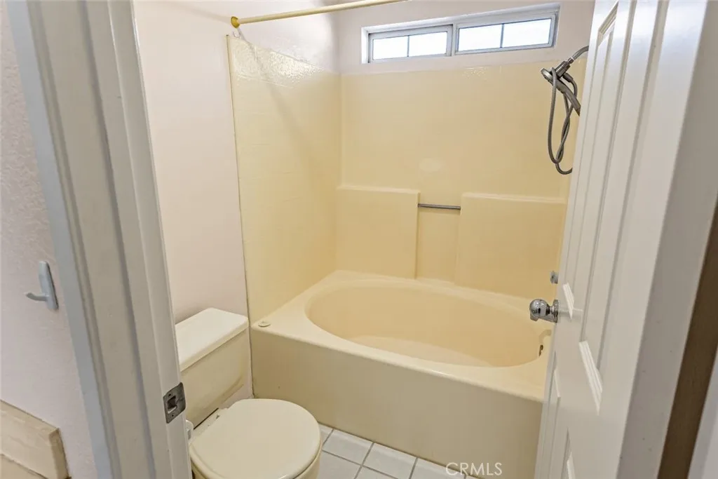 248 Sundance Court, Azusa, California 91702 home-pic-19