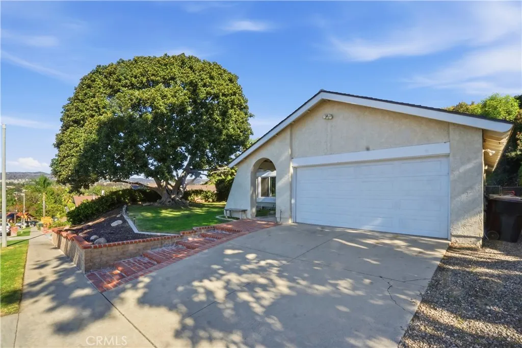 6320 Fairlynn, Yorba Linda, California 92886 home-pic-3